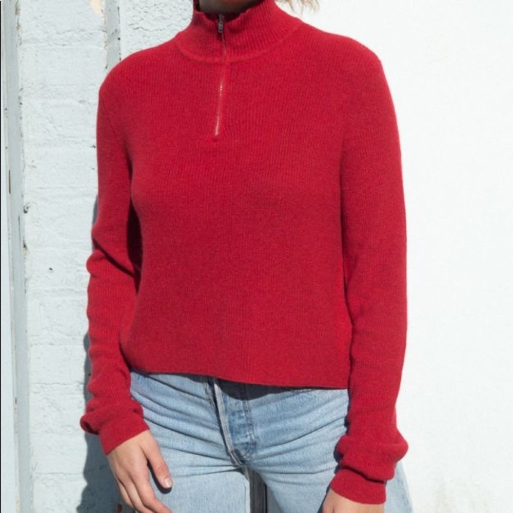 NWT brandy Melville Casey sweater